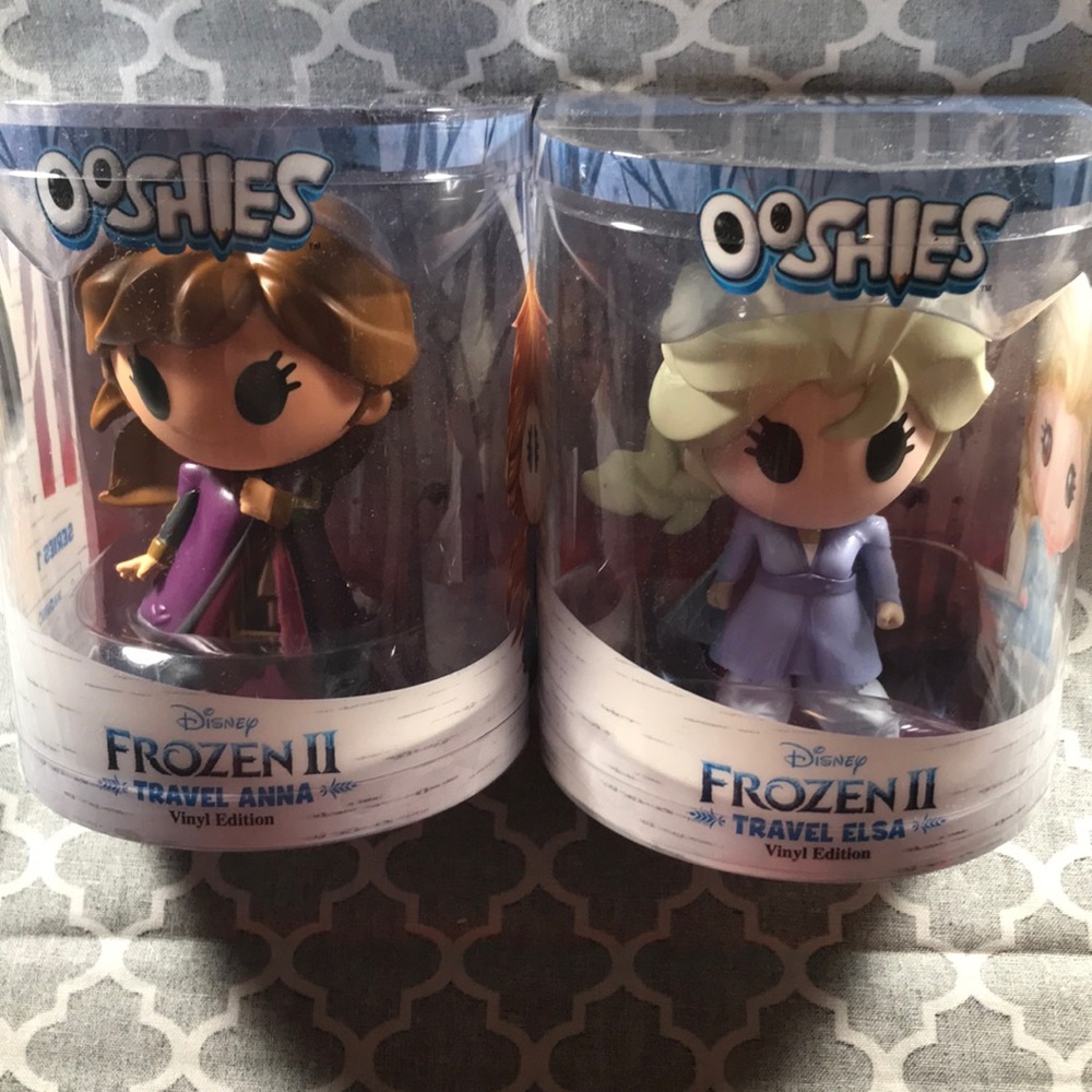 Both Disney Frozen II Ooshies ANNA‎ & ELSA  NWOT